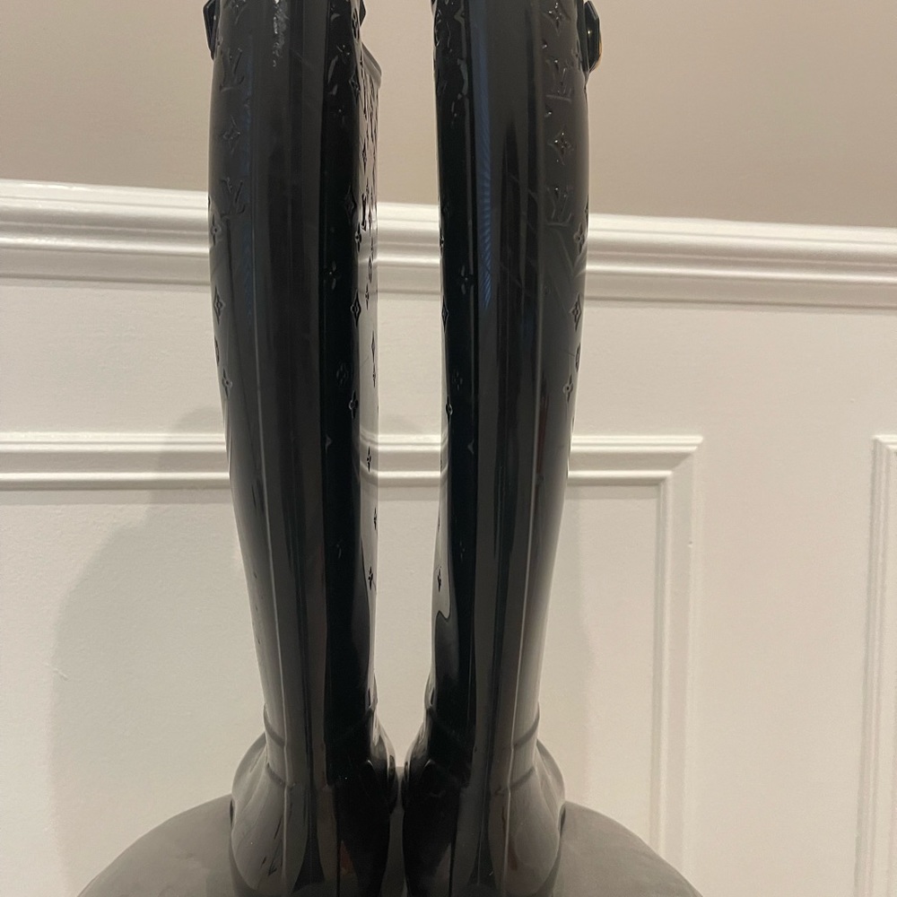 Louis Vuitton Rain Boots - Picture 5 of 6